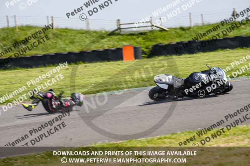 anglesey no limits trackday;anglesey photographs;anglesey trackday photographs;enduro digital images;event digital images;eventdigitalimages;no limits trackdays;peter wileman photography;racing digital images;trac mon;trackday digital images;trackday photos;ty croes